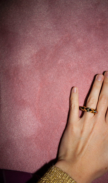 Teresa Helbig ANILLO INDIVIDUAL TACHUELAS