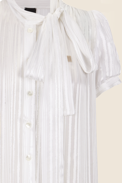 Teresa Helbig Camisa Lazo