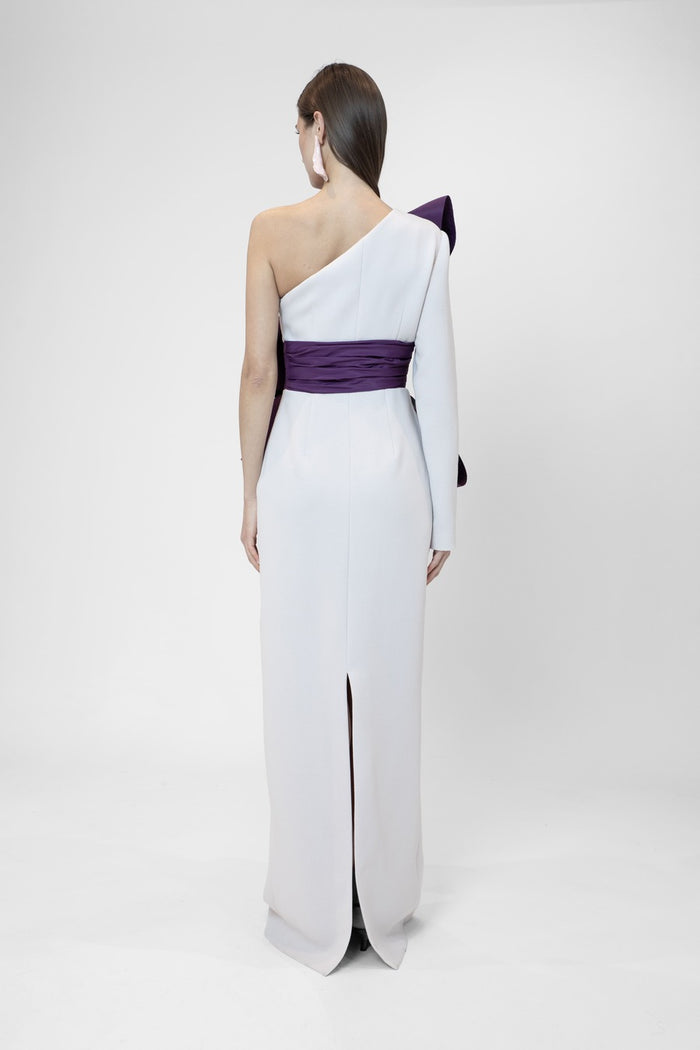 The 2nd Skin Co. Vestido Largo Con Manga Asimétrica Y Maxi Lazo