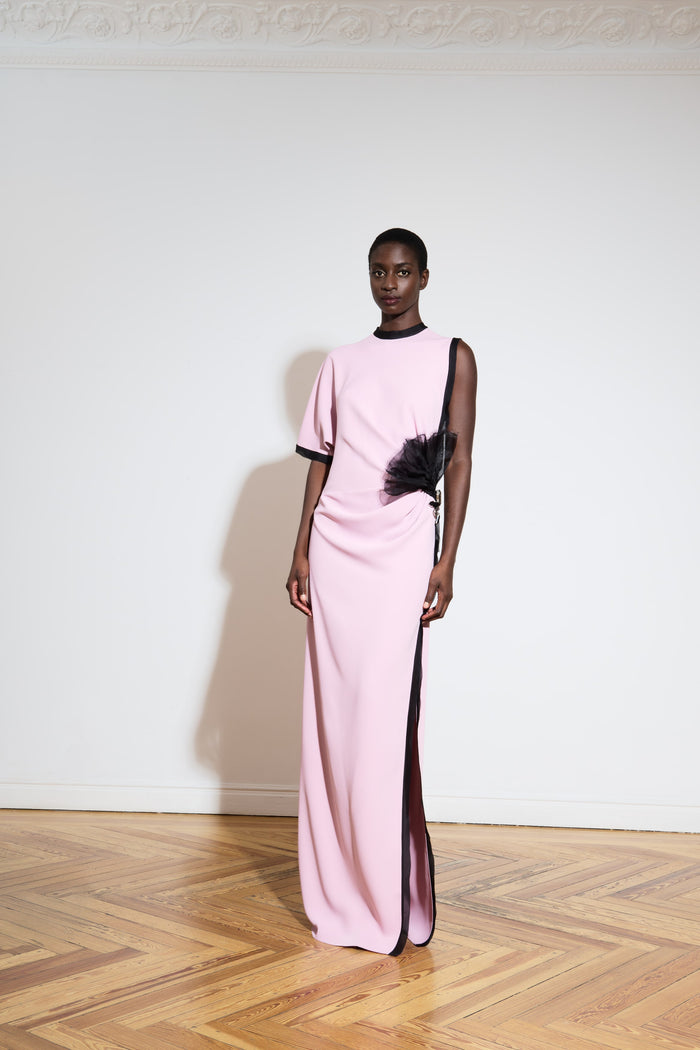 the 2nd skin co. Vestido largo floral con mangas asimétricas