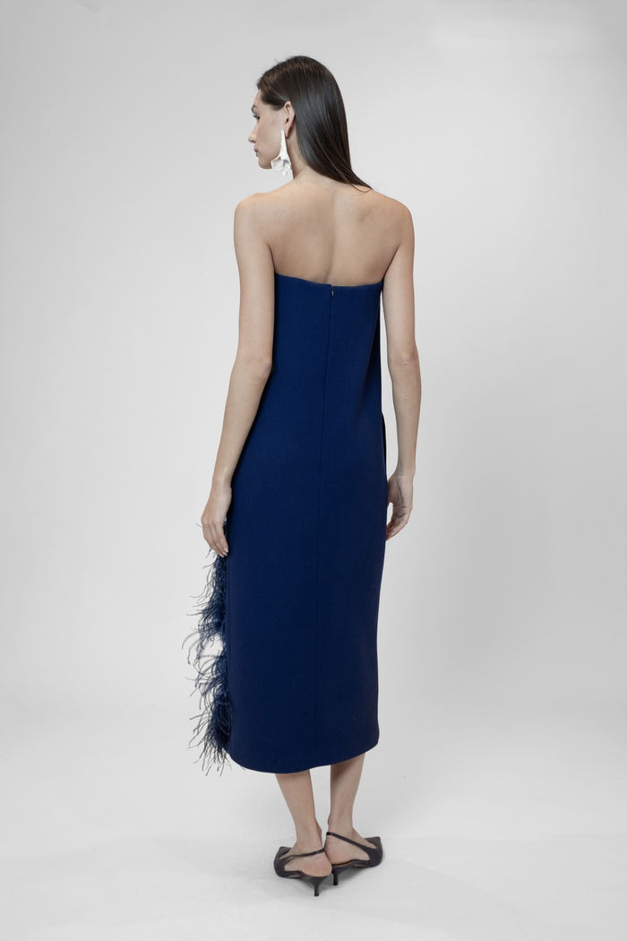 The 2nd Skin Co. Vestido Midi Strapless Con Abertura Lateral Y Plumas