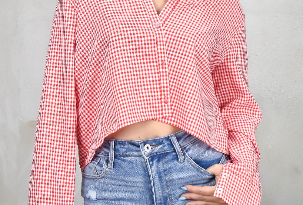 The New Black CA ML CROPPED PRINT CUADROS ROJO Y BLANCO