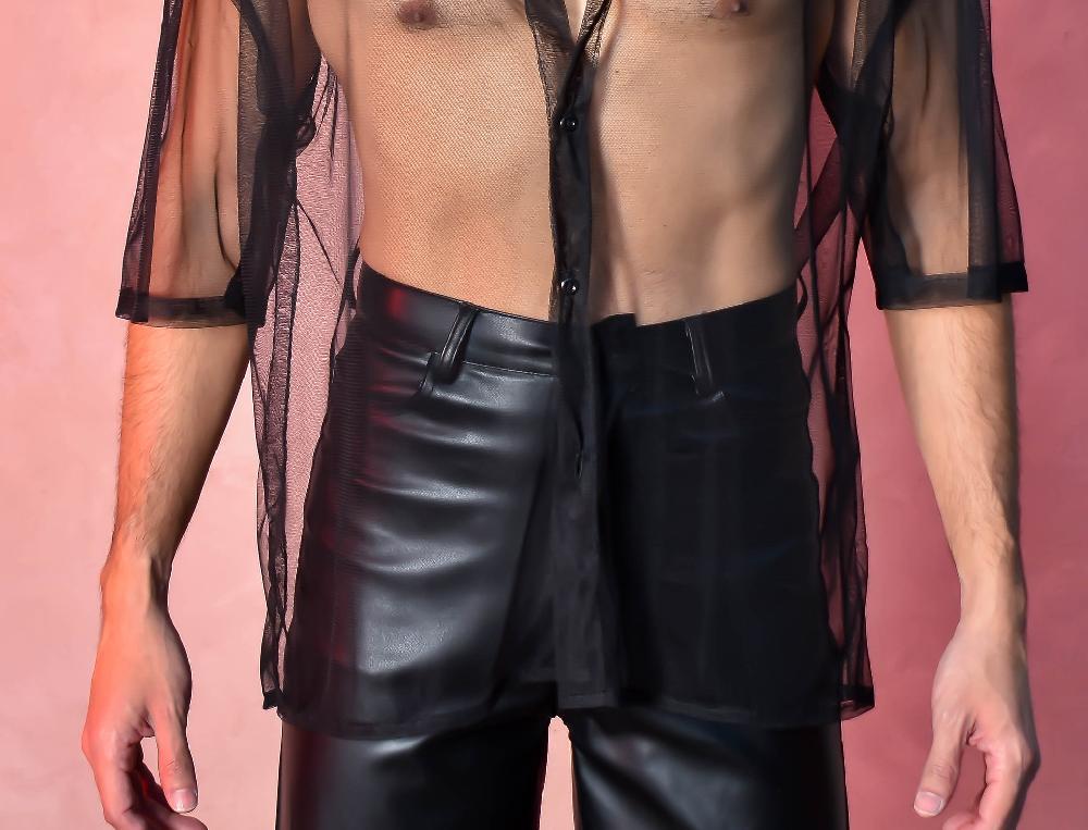 The New Black ca mc oversized traslucida negra