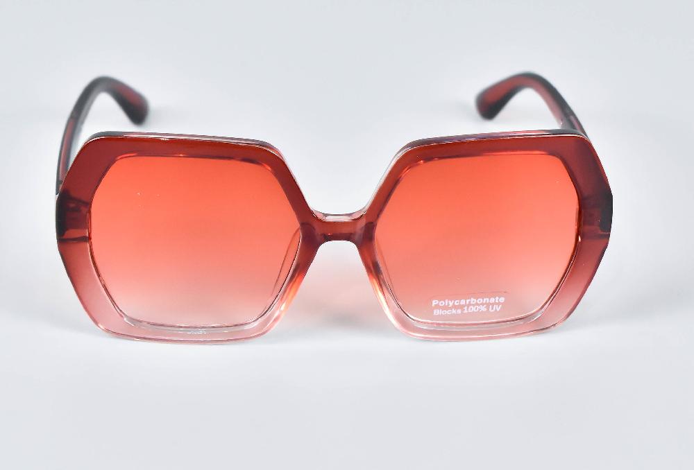 The New Black MAXI SHADES