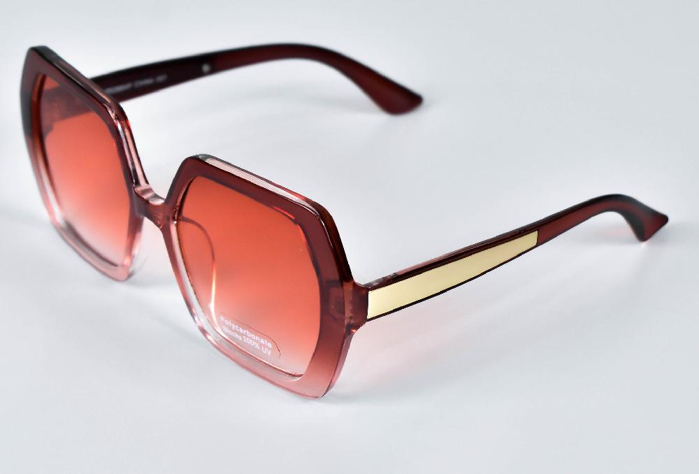 The New Black MAXI SHADES