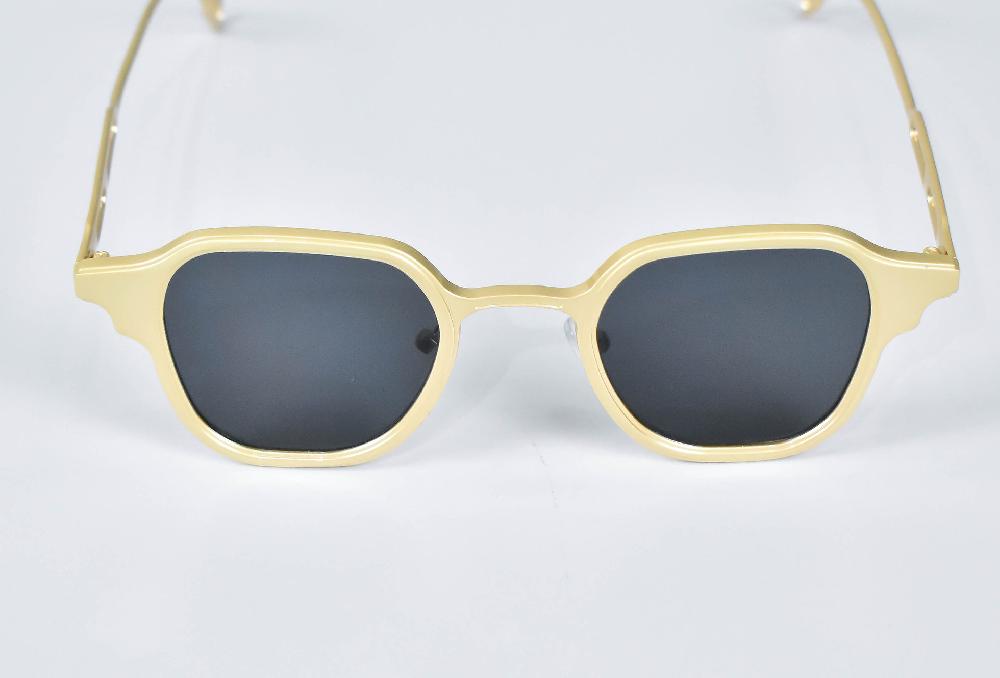 The New Black METALIC