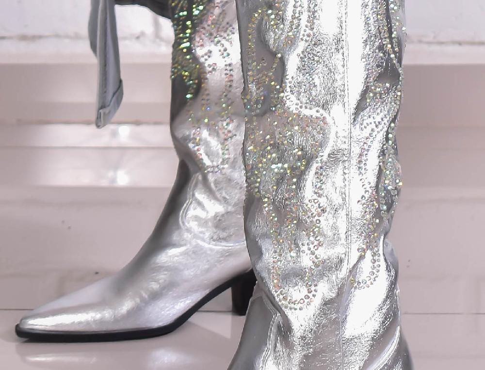 The New Black silver pointy cowboy
