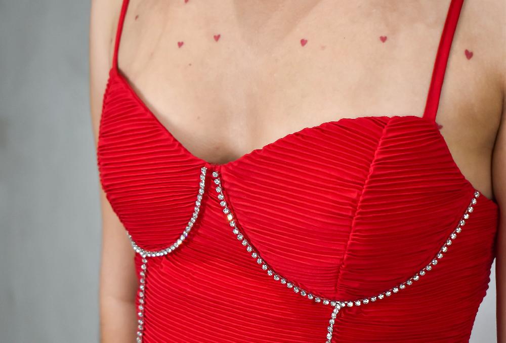 The New Black VT CHERRY RED CON CRISTALES