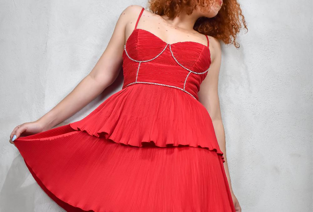 The New Black VT CHERRY RED CON CRISTALES