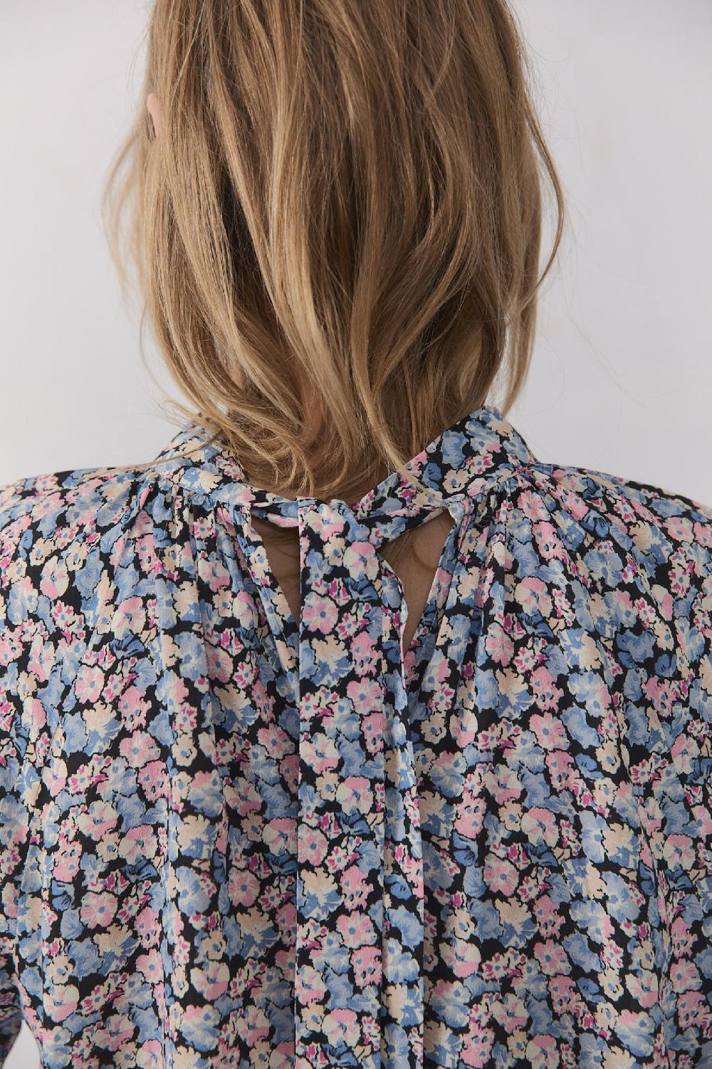 The New Society Blusa De Mujer De Ginebra