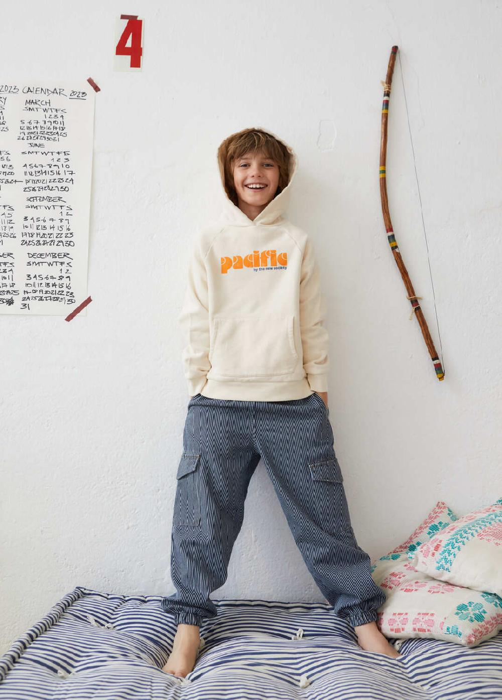 the new society Canguro de Newbury