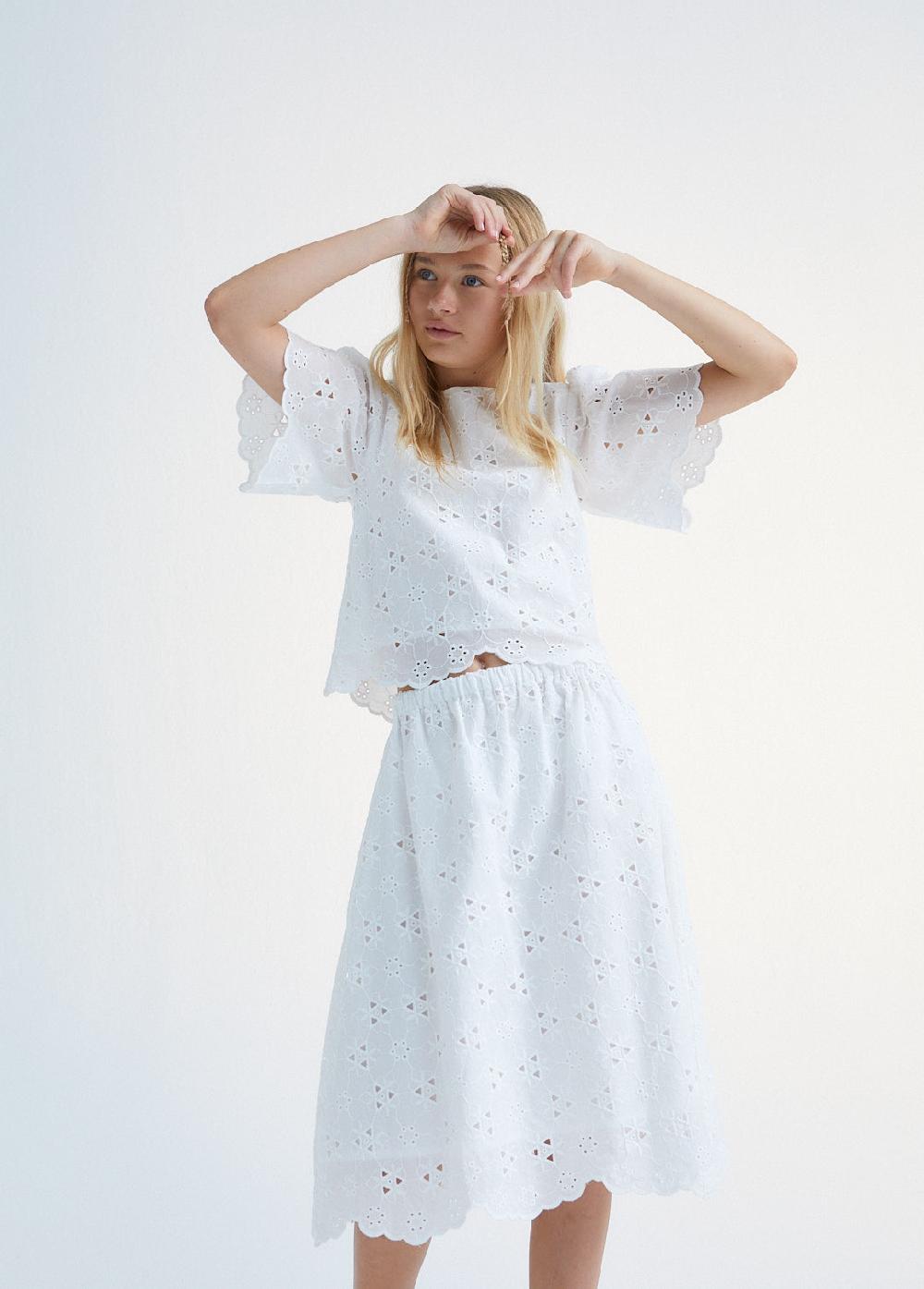 The New Society Falda Abbott