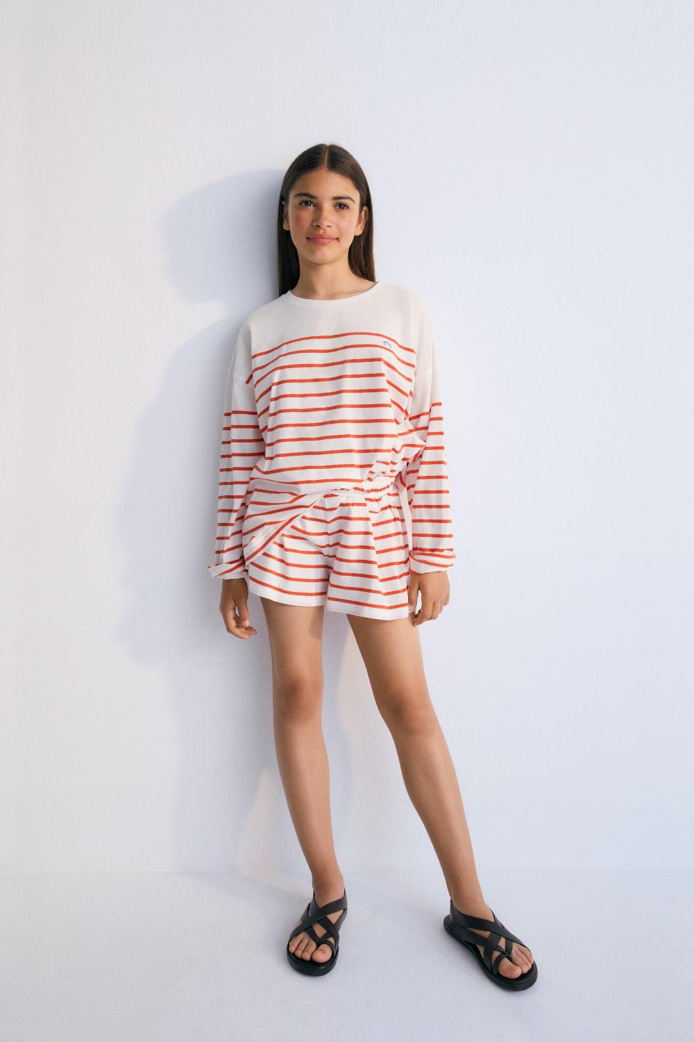 The New Society Komotini Chile Corto