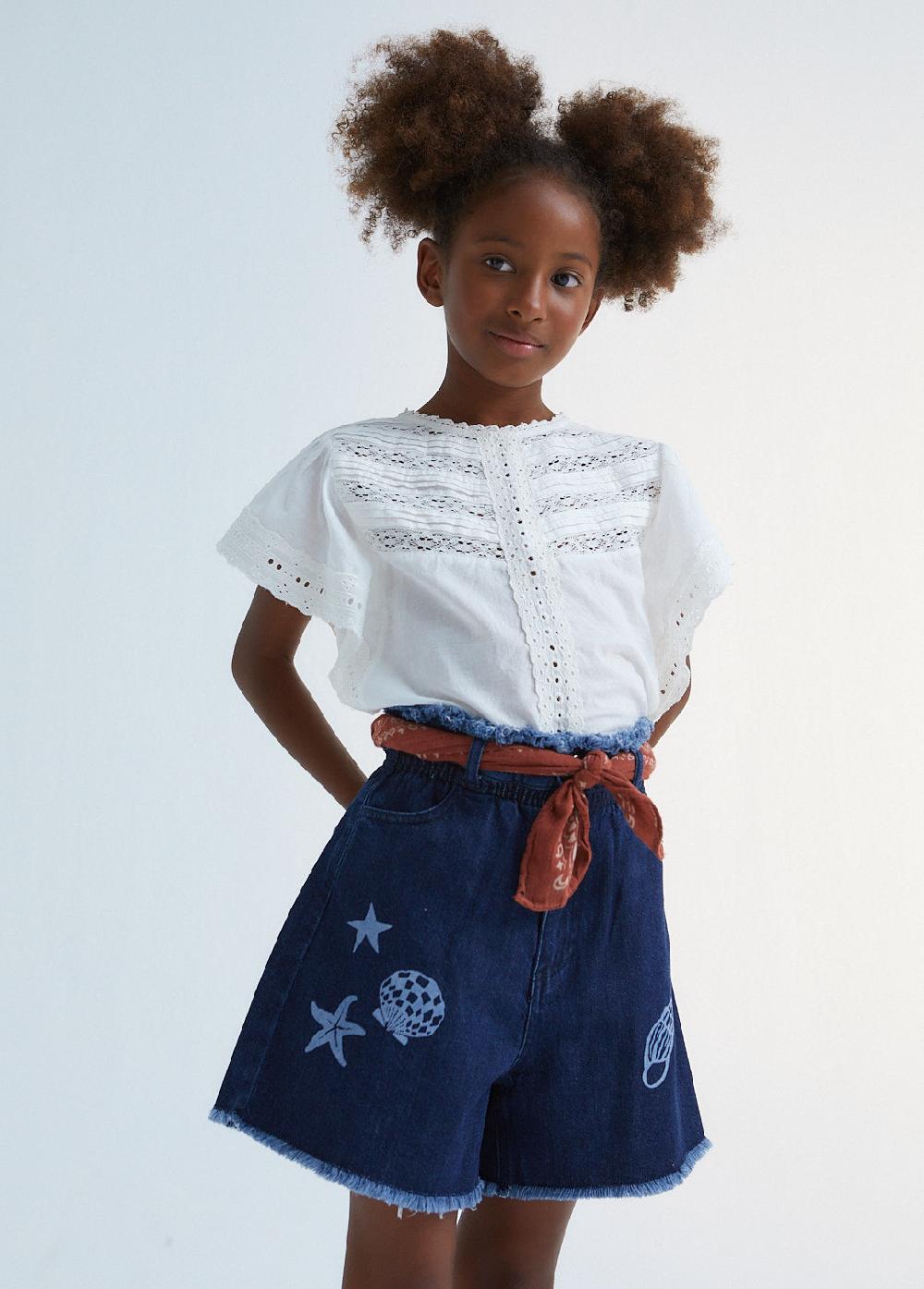 the new society Lago de mezclilla corta