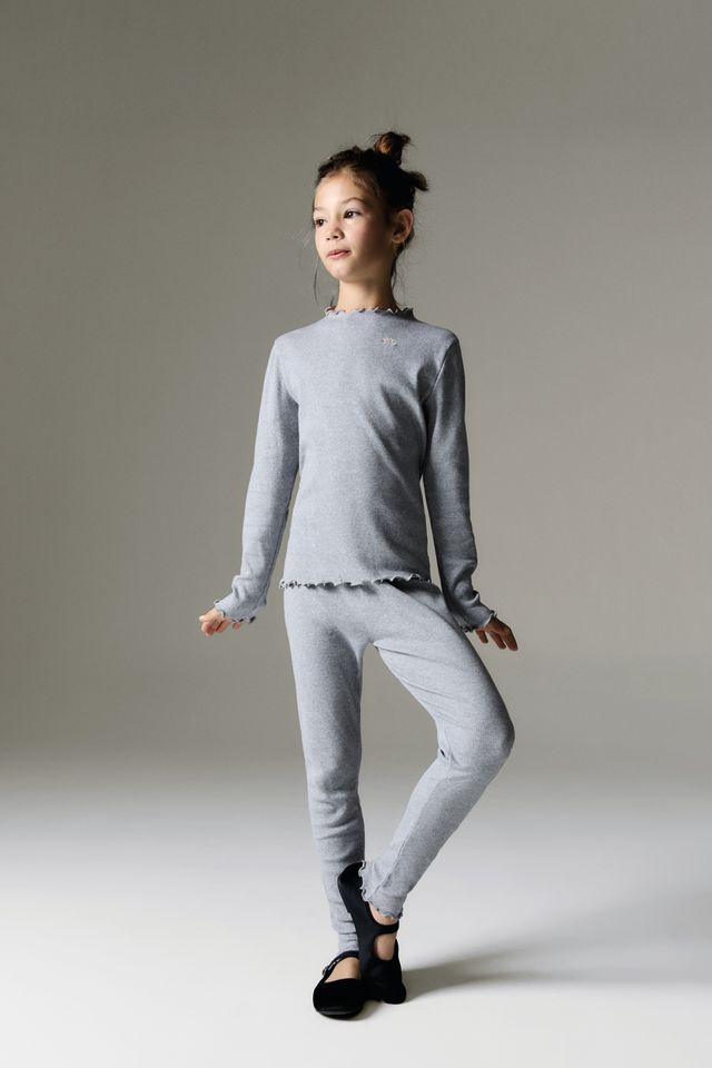 The New Society Melange De Tee Singapur Melange