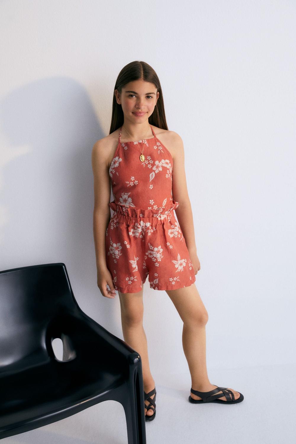 the new society Nauplia Teen Arriba