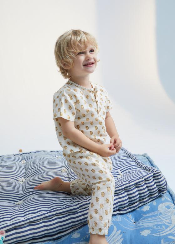 The New Society Pantalón Milagroso