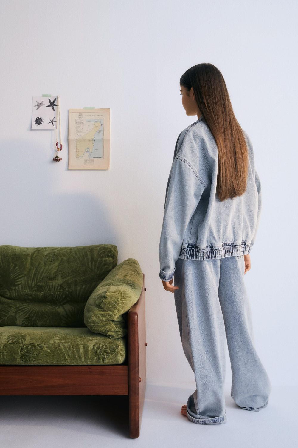 The New Society Quioscos Teen Bombardeo