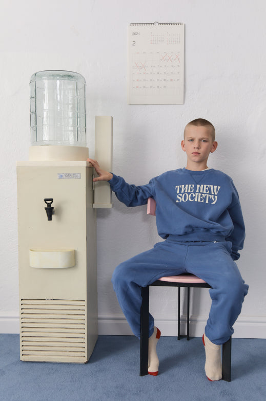 The New Society Séter Artice Azul De Acero