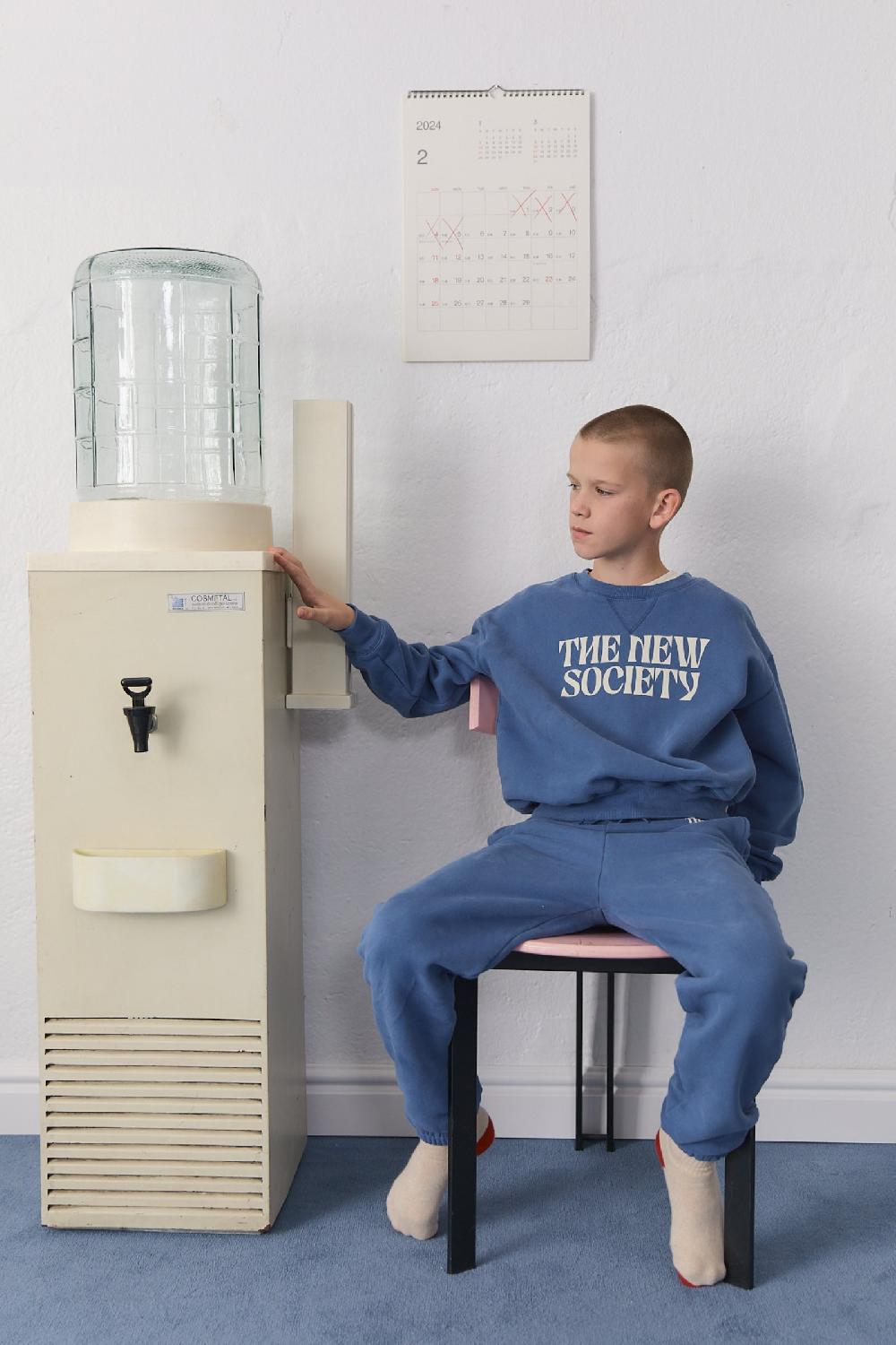 The New Society Séter Artice Azul De Acero