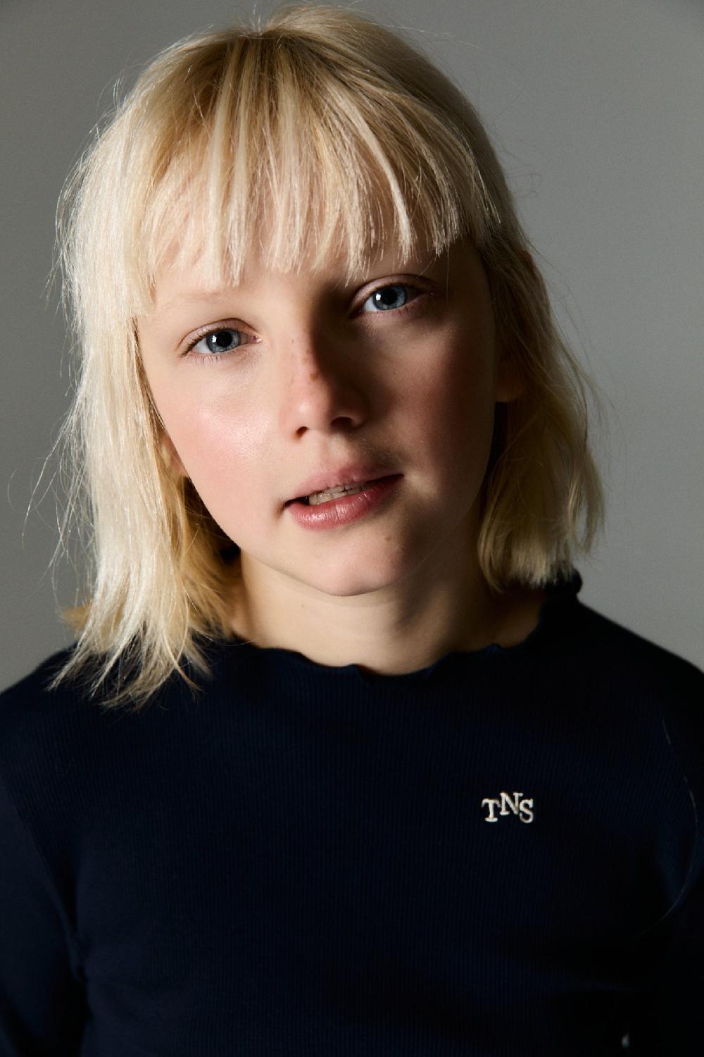 The New Society Singapur Tee Midnight Navy