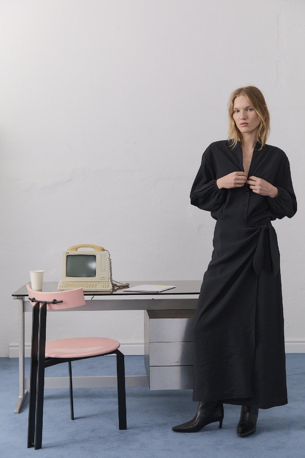 The New Society ST.GERMAIN Mujer Falda Negra