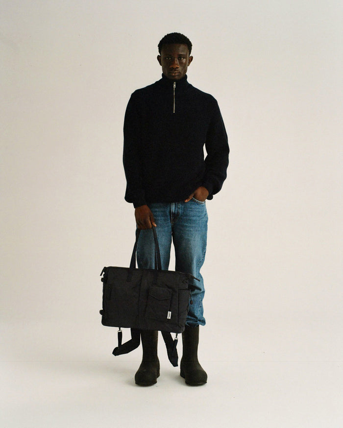 Thinking Mu Black Calypso Multibag