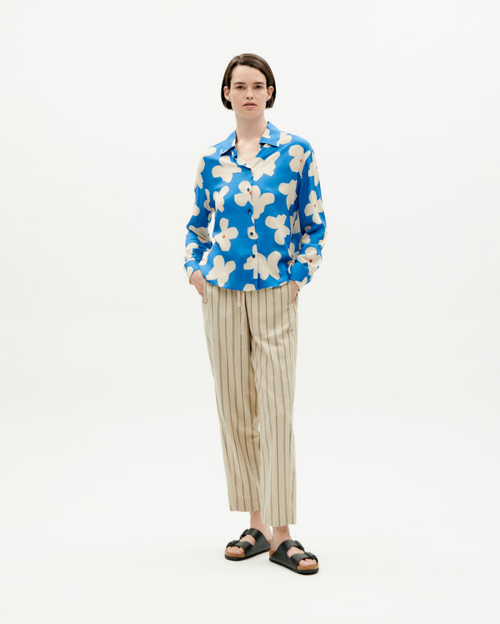 Thinking Mu Blusa Azul Flores Butterfly Kati