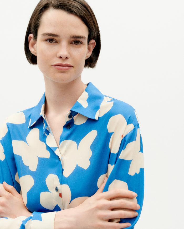 Thinking Mu Blusa Azul Flores Butterfly Kati