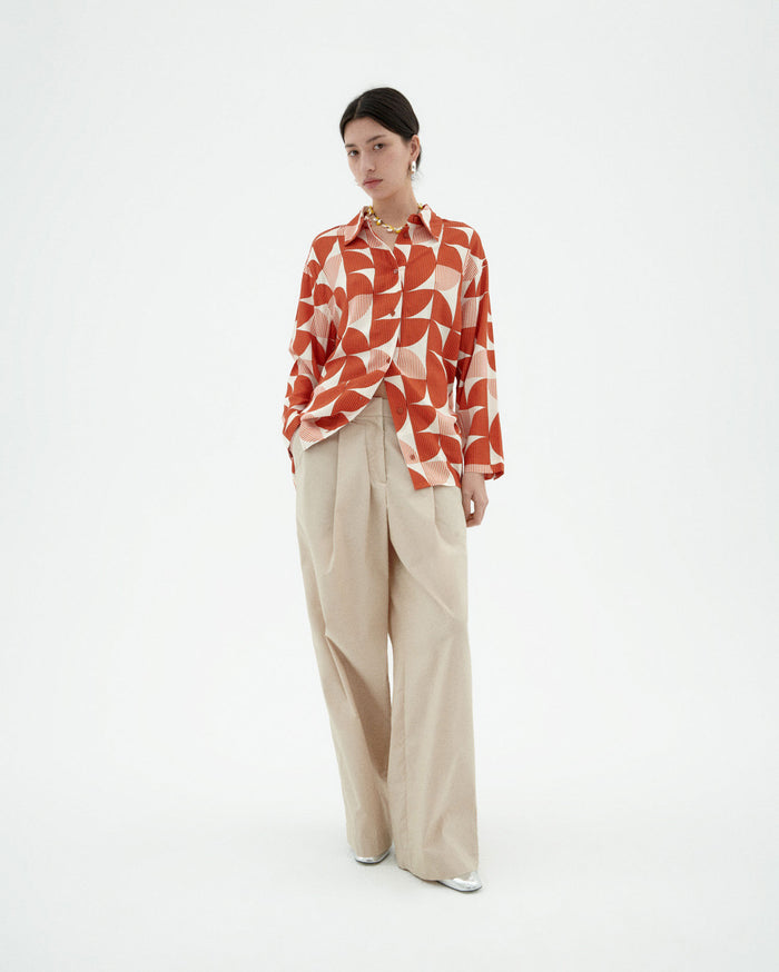 Thinking Mu Blusa Roja Ava