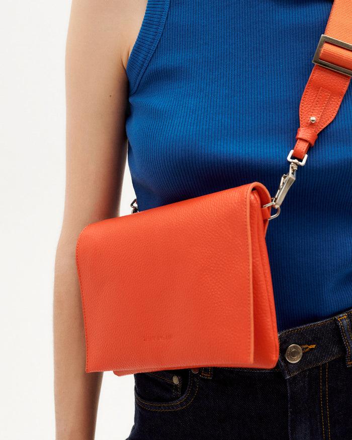 Thinking Mu Bolso Rojo Nara Ecopiel