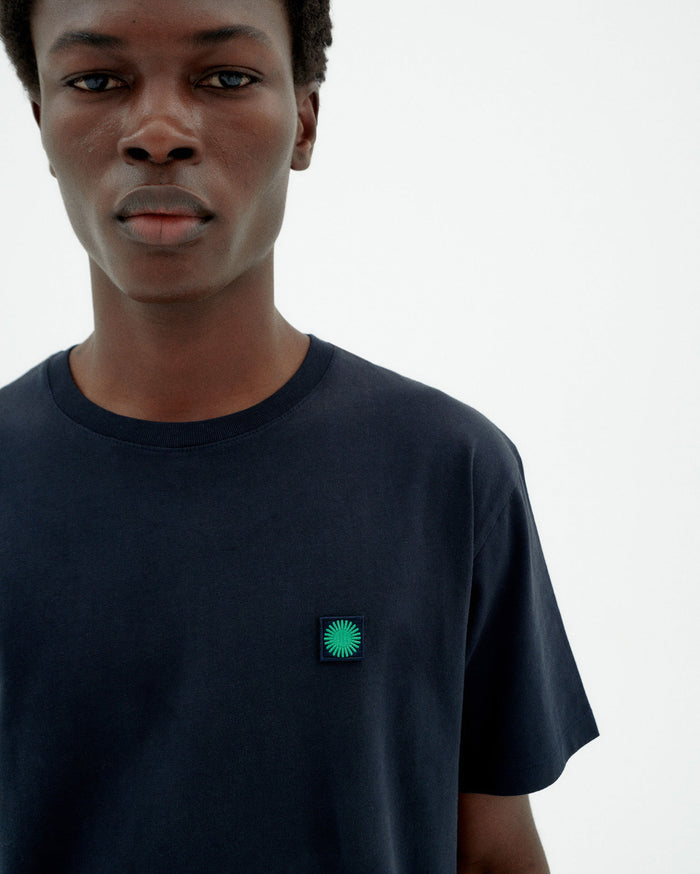 Thinking Mu Camiseta Navy Sol Espalda Verde