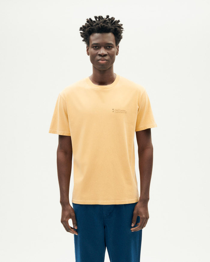 Thinking Mu Camiseta Tagetes Tinte Natural Hombre