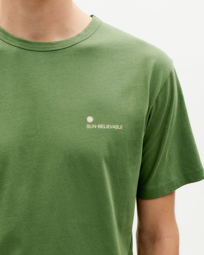 Thinking Mu Camiseta Verde Sunbelievable