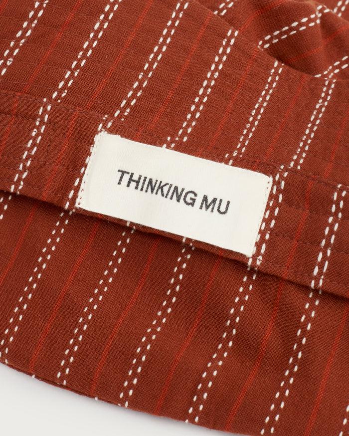 Thinking Mu Gorro Marrón Rayas Yelle