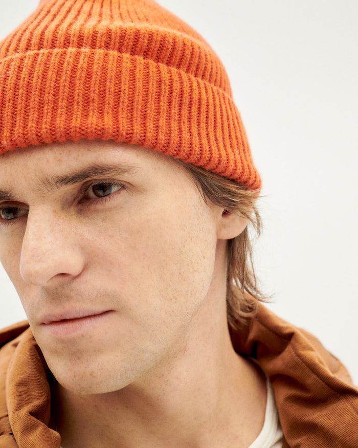 Thinking Mu Gorro Naranja Lana Amor