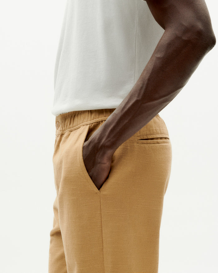 Thinking Mu Pantalón Camel Travel Light