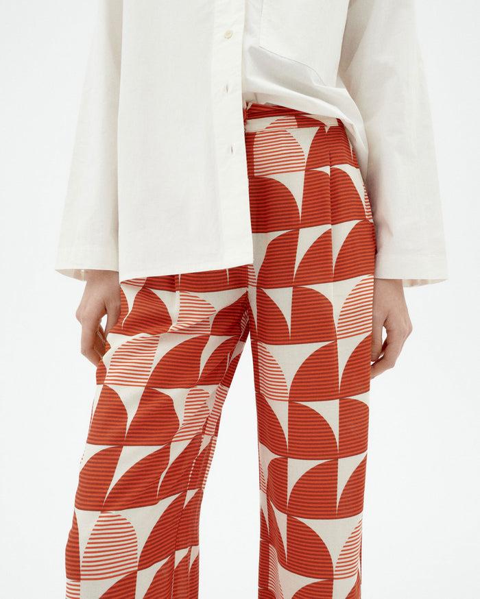 Thinking Mu Pantalón Rojo Shrubbery Manolita