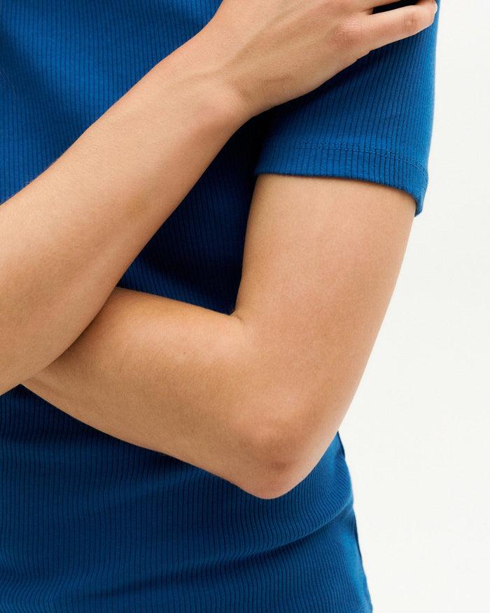 Thinking Mu Top Azul Dakota