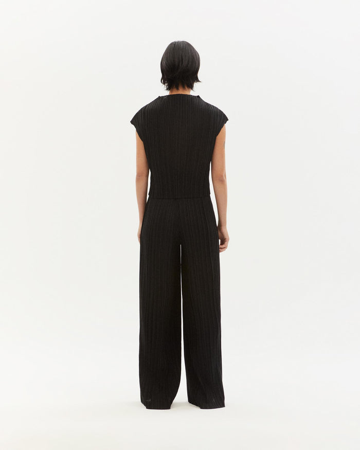 Thinking Mu Top Negro Plisado Maddox