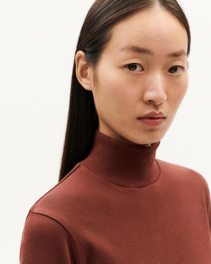 Thinking Mu Top Rib Marrón Algodón Orgánico Aine