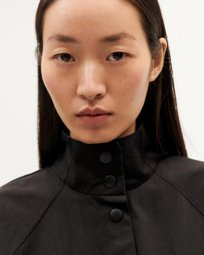 Thinking Mu Vestido Negro Kusama