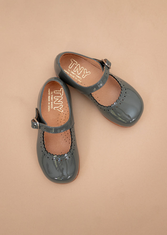 Tiamia Merceditas De Charol Niña