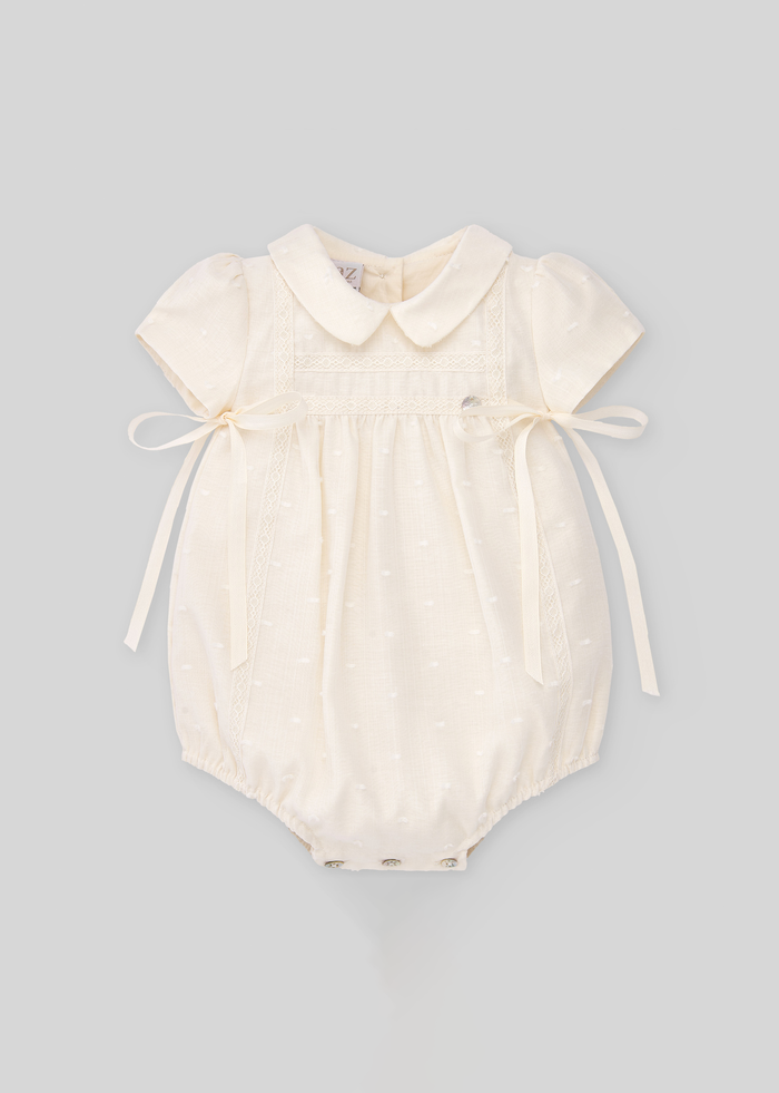 tiamia Pelele ceremonia