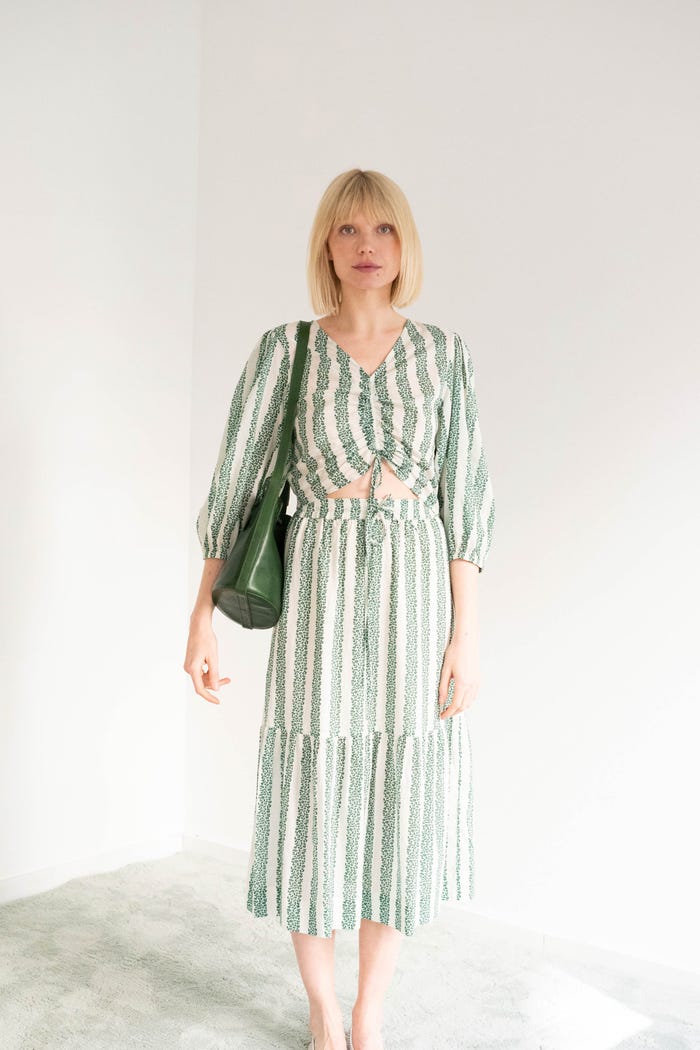 Tiny Cottons FALDA CON VOLANTE FLOWERS