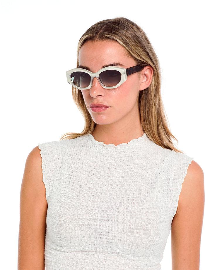 Tiwi COLETTE Shiny Beige