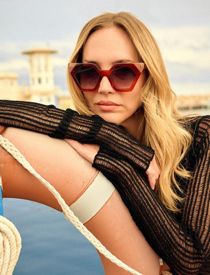 Tiwi HEXAGON II Shiny Red