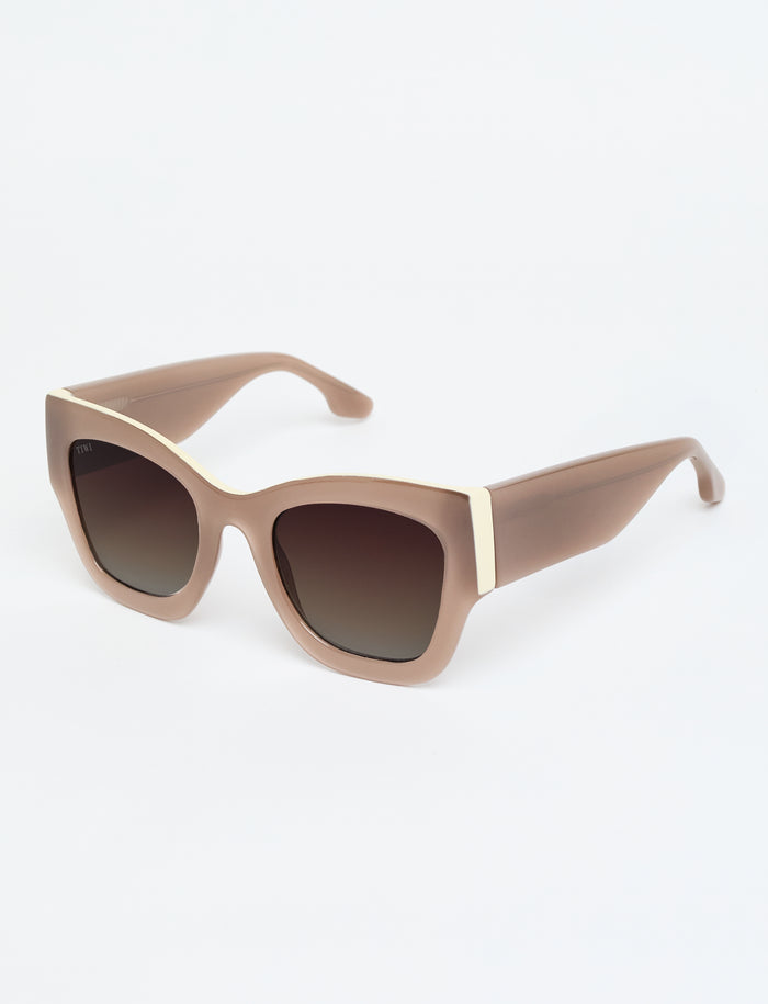 Tiwi MAYFAIR Shiny Coconut