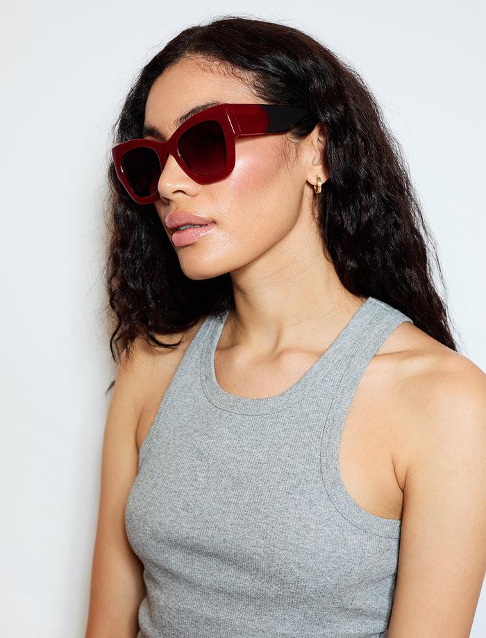 Tiwi MAYFAIR Shiny Red