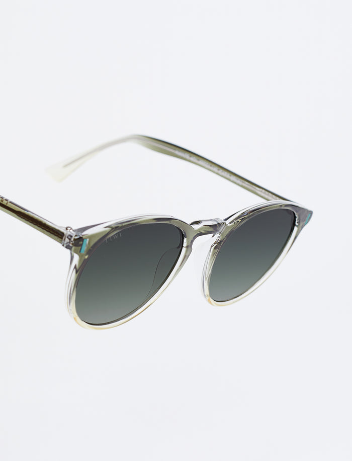 Tiwi NANTE Shiny Gradient Green